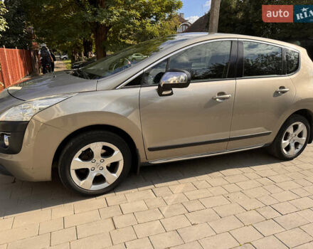Бежевий Пежо 3008, об'ємом двигуна 1.6 л та пробігом 238 тис. км за 10000 $, фото 5 на Automoto.ua