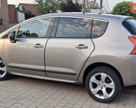 Бежевий Пежо 3008, об'ємом двигуна 1.6 л та пробігом 195 тис. км за 9150 $, фото 6 на Automoto.ua