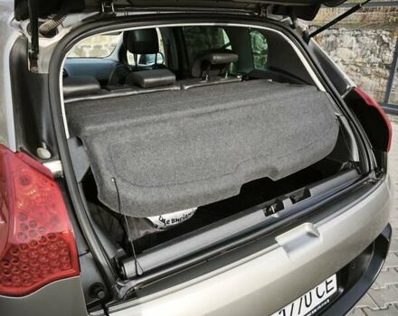 Бежевый Пежо 3008, объемом двигателя 1.6 л и пробегом 216 тыс. км за 8500 $, фото 1 на Automoto.ua