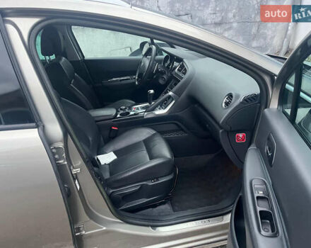 Пежо 3008 2011 в Каменское - Днепродзержинск на Automoto.ua Бежевый Пежо 3008, объемом двигателя 1.56 л и пробегом 216 тыс. км за 8500 $, фото 2 на Automoto.ua