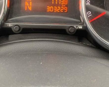 Бежевий Пежо 3008, об'ємом двигуна 1.6 л та пробігом 303 тис. км за 6700 $, фото 11 на Automoto.ua