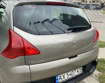 Бежевый Пежо 3008, объемом двигателя 1.56 л и пробегом 118 тыс. км за 10666 $, фото 44 на Automoto.ua