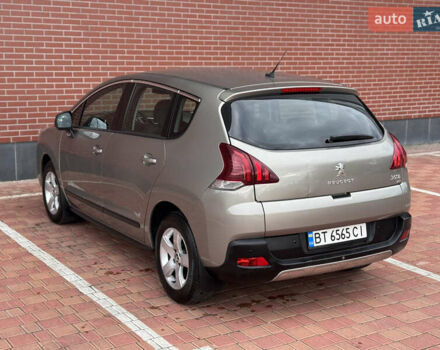 Бежевый Пежо 3008, объемом двигателя 1.6 л и пробегом 122 тыс. км за 10900 $, фото 22 на Automoto.ua