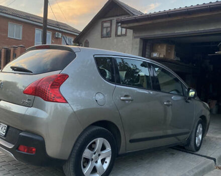 Бежевый Пежо 3008, объемом двигателя 1.56 л и пробегом 118 тыс. км за 10666 $, фото 56 на Automoto.ua