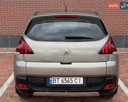 Бежевый Пежо 3008, объемом двигателя 1.6 л и пробегом 122 тыс. км за 10900 $, фото 9 на Automoto.ua