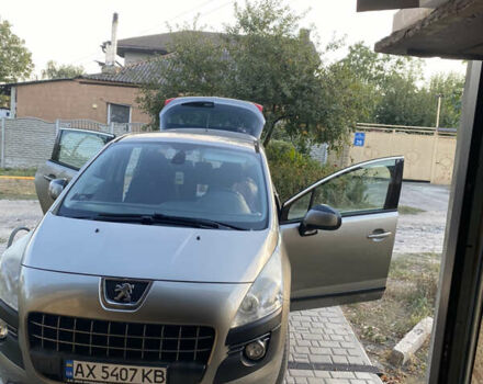 Бежевый Пежо 3008, объемом двигателя 1.56 л и пробегом 118 тыс. км за 10666 $, фото 46 на Automoto.ua