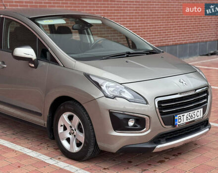 Бежевый Пежо 3008, объемом двигателя 1.6 л и пробегом 122 тыс. км за 10900 $, фото 5 на Automoto.ua