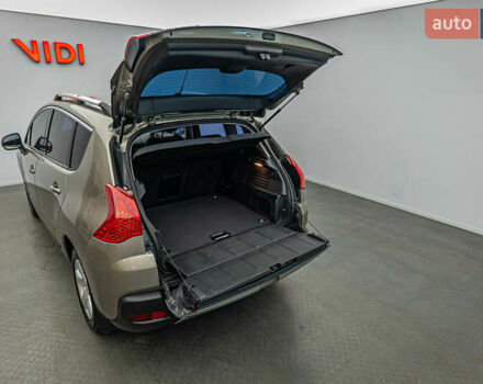 Бежевый Пежо 3008, объемом двигателя 1.6 л и пробегом 144 тыс. км за 10789 $, фото 6 на Automoto.ua