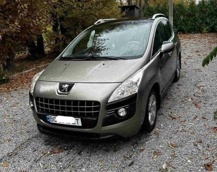 Бежевий Пежо 3008, об'ємом двигуна 1.6 л та пробігом 201 тис. км за 6000 $, фото 1 на Automoto.ua