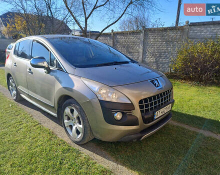 Бежевий Пежо 3008, об'ємом двигуна 1.6 л та пробігом 195 тис. км за 9100 $, фото 1 на Automoto.ua