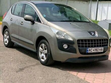 Бежевый Пежо 3008, объемом двигателя 1.6 л и пробегом 303 тыс. км за 6700 $, фото 1 на Automoto.ua