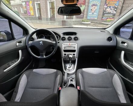 Чорний Пежо 3008, об'ємом двигуна 1.6 л та пробігом 160 тис. км за 7300 $, фото 4 на Automoto.ua