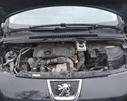 Чорний Пежо 3008, об'ємом двигуна 1.6 л та пробігом 226 тис. км за 5000 $, фото 7 на Automoto.ua