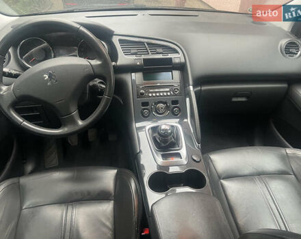 Черный Пежо 3008, объемом двигателя 1.6 л и пробегом 200 тыс. км за 7250 $, фото 20 на Automoto.ua