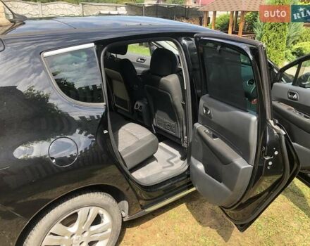 Черный Пежо 3008, объемом двигателя 2 л и пробегом 239 тыс. км за 10500 $, фото 15 на Automoto.ua