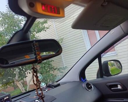 Черный Пежо 3008, объемом двигателя 2 л и пробегом 260 тыс. км за 10900 $, фото 17 на Automoto.ua