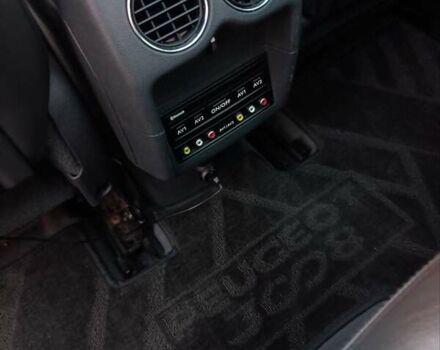 Черный Пежо 3008, объемом двигателя 2 л и пробегом 260 тыс. км за 10900 $, фото 40 на Automoto.ua