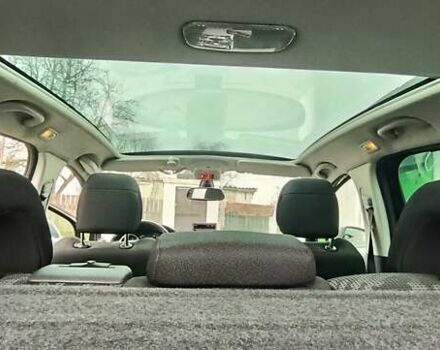 Черный Пежо 3008, объемом двигателя 2 л и пробегом 280 тыс. км за 8300 $, фото 7 на Automoto.ua