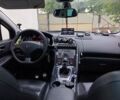 Черный Пежо 3008, объемом двигателя 2 л и пробегом 260 тыс. км за 10900 $, фото 13 на Automoto.ua