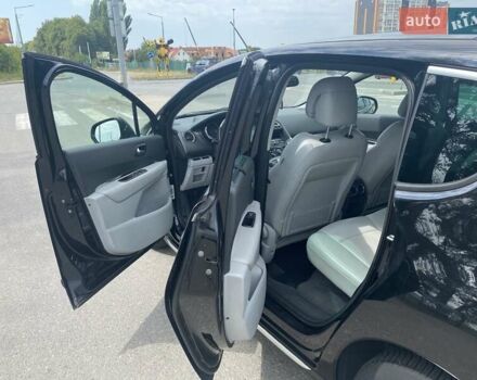 Черный Пежо 3008, объемом двигателя 1.6 л и пробегом 183 тыс. км за 9600 $, фото 14 на Automoto.ua