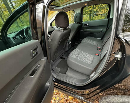 Пежо 3008 2010 в Львове на Automoto.ua Черный Пежо 3008, объемом двигателя 1.6 л и пробегом 206 тыс. км за 7700 $, фото 56 на Automoto.ua