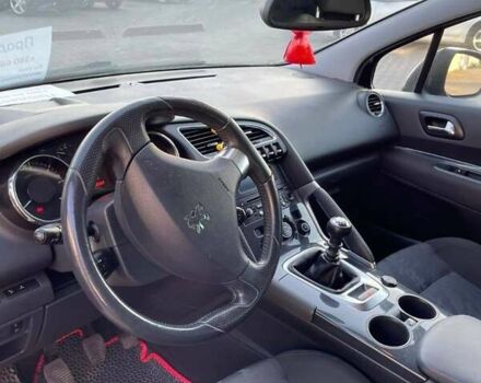 Чорний Пежо 3008, об'ємом двигуна 1.56 л та пробігом 221 тис. км за 8200 $, фото 8 на Automoto.ua