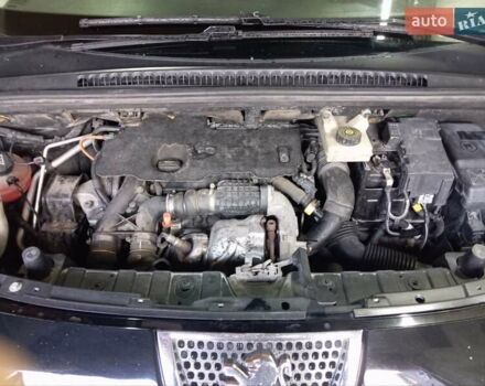 Чорний Пежо 3008, об'ємом двигуна 1.56 л та пробігом 250 тис. км за 8200 $, фото 18 на Automoto.ua