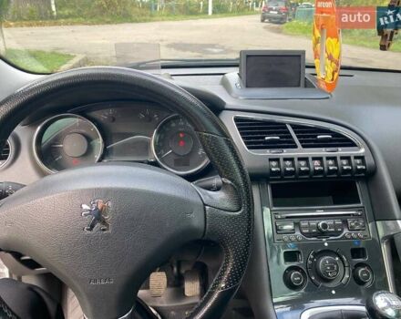 Чорний Пежо 3008, об'ємом двигуна 1.56 л та пробігом 196 тис. км за 8500 $, фото 13 на Automoto.ua