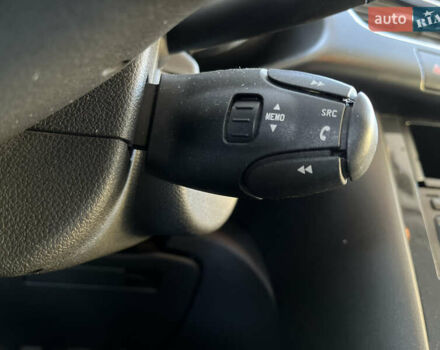 Чорний Пежо 3008, об'ємом двигуна 1.56 л та пробігом 263 тис. км за 8800 $, фото 49 на Automoto.ua