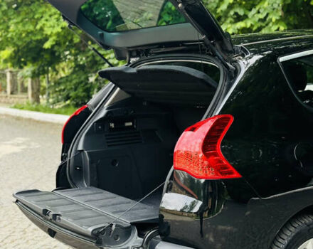 Черный Пежо 3008, объемом двигателя 1.6 л и пробегом 252 тыс. км за 8200 $, фото 15 на Automoto.ua