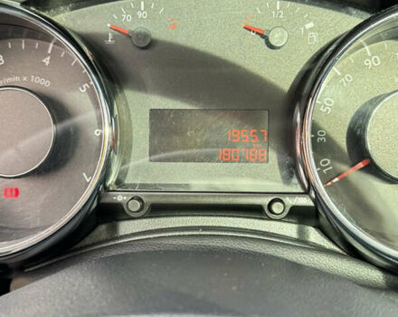 Черный Пежо 3008, объемом двигателя 1.6 л и пробегом 180 тыс. км за 7500 $, фото 19 на Automoto.ua