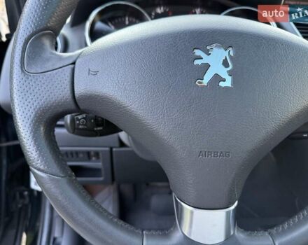 Чорний Пежо 3008, об'ємом двигуна 2 л та пробігом 229 тис. км за 10799 $, фото 80 на Automoto.ua