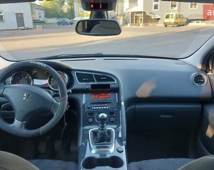 Черный Пежо 3008, объемом двигателя 1.6 л и пробегом 133 тыс. км за 8200 $, фото 6 на Automoto.ua