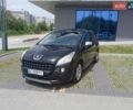 Черный Пежо 3008, объемом двигателя 1.56 л и пробегом 242 тыс. км за 8750 $, фото 4 на Automoto.ua