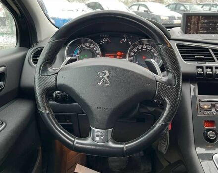 Черный Пежо 3008, объемом двигателя 2 л и пробегом 234 тыс. км за 9500 $, фото 16 на Automoto.ua