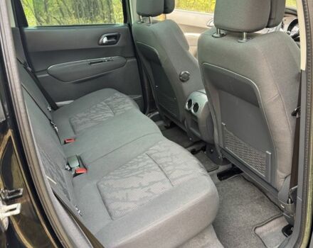 Черный Пежо 3008, объемом двигателя 1.6 л и пробегом 144 тыс. км за 9950 $, фото 12 на Automoto.ua