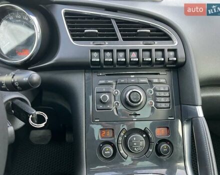 Чорний Пежо 3008, об'ємом двигуна 2 л та пробігом 268 тис. км за 10573 $, фото 21 на Automoto.ua