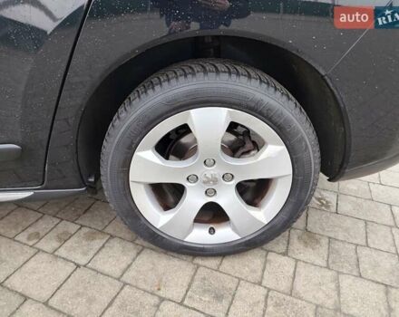 Черный Пежо 3008, объемом двигателя 2 л и пробегом 245 тыс. км за 10950 $, фото 41 на Automoto.ua