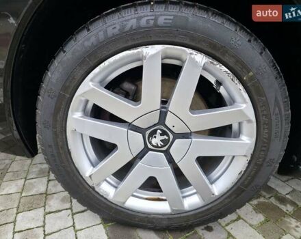 Черный Пежо 3008, объемом двигателя 2 л и пробегом 275 тыс. км за 10200 $, фото 30 на Automoto.ua