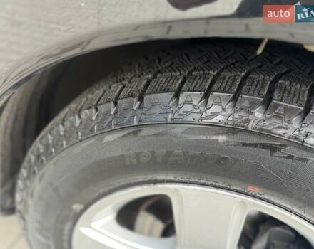 Черный Пежо 3008, объемом двигателя 1.56 л и пробегом 195 тыс. км за 7800 $, фото 7 на Automoto.ua