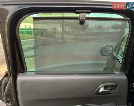 Чорний Пежо 3008, об'ємом двигуна 2 л та пробігом 268 тис. км за 10573 $, фото 49 на Automoto.ua