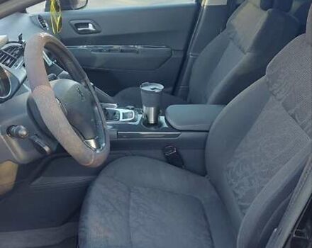 Черный Пежо 3008, объемом двигателя 1.6 л и пробегом 133 тыс. км за 8200 $, фото 9 на Automoto.ua