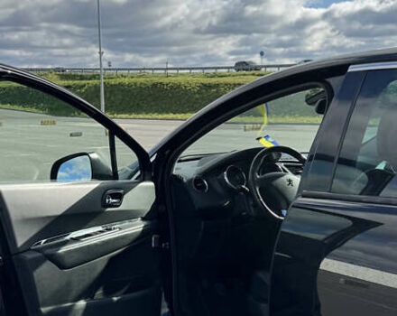 Черный Пежо 3008, объемом двигателя 2 л и пробегом 235 тыс. км за 10400 $, фото 22 на Automoto.ua