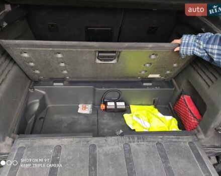 Чорний Пежо 3008, об'ємом двигуна 2 л та пробігом 299 тис. км за 9500 $, фото 3 на Automoto.ua