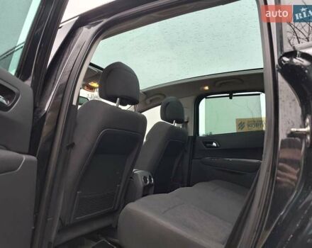 Черный Пежо 3008, объемом двигателя 2 л и пробегом 245 тыс. км за 10950 $, фото 67 на Automoto.ua