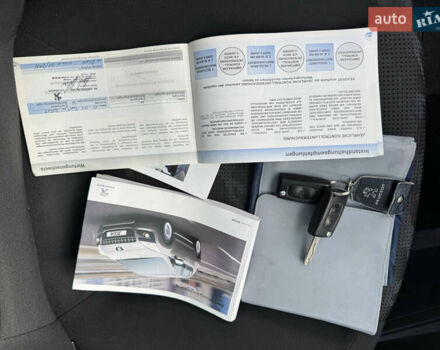 Черный Пежо 3008, объемом двигателя 1.6 л и пробегом 144 тыс. км за 9950 $, фото 55 на Automoto.ua