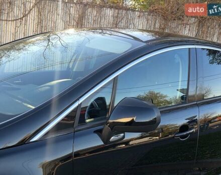 Черный Пежо 3008, объемом двигателя 1.6 л и пробегом 185 тыс. км за 8750 $, фото 5 на Automoto.ua