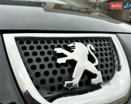 Черный Пежо 3008, объемом двигателя 1.6 л и пробегом 222 тыс. км за 9950 $, фото 61 на Automoto.ua