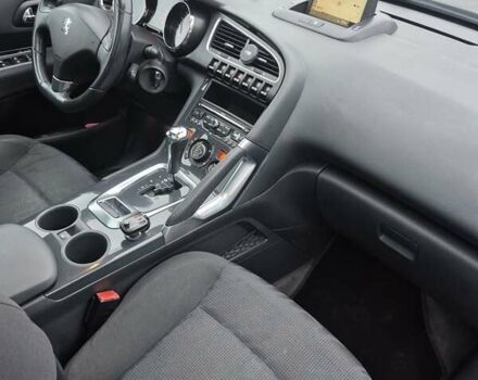 Чорний Пежо 3008, об'ємом двигуна 2 л та пробігом 228 тис. км за 11111 $, фото 42 на Automoto.ua