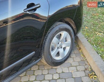 Черный Пежо 3008, объемом двигателя 1.6 л и пробегом 185 тыс. км за 8750 $, фото 16 на Automoto.ua